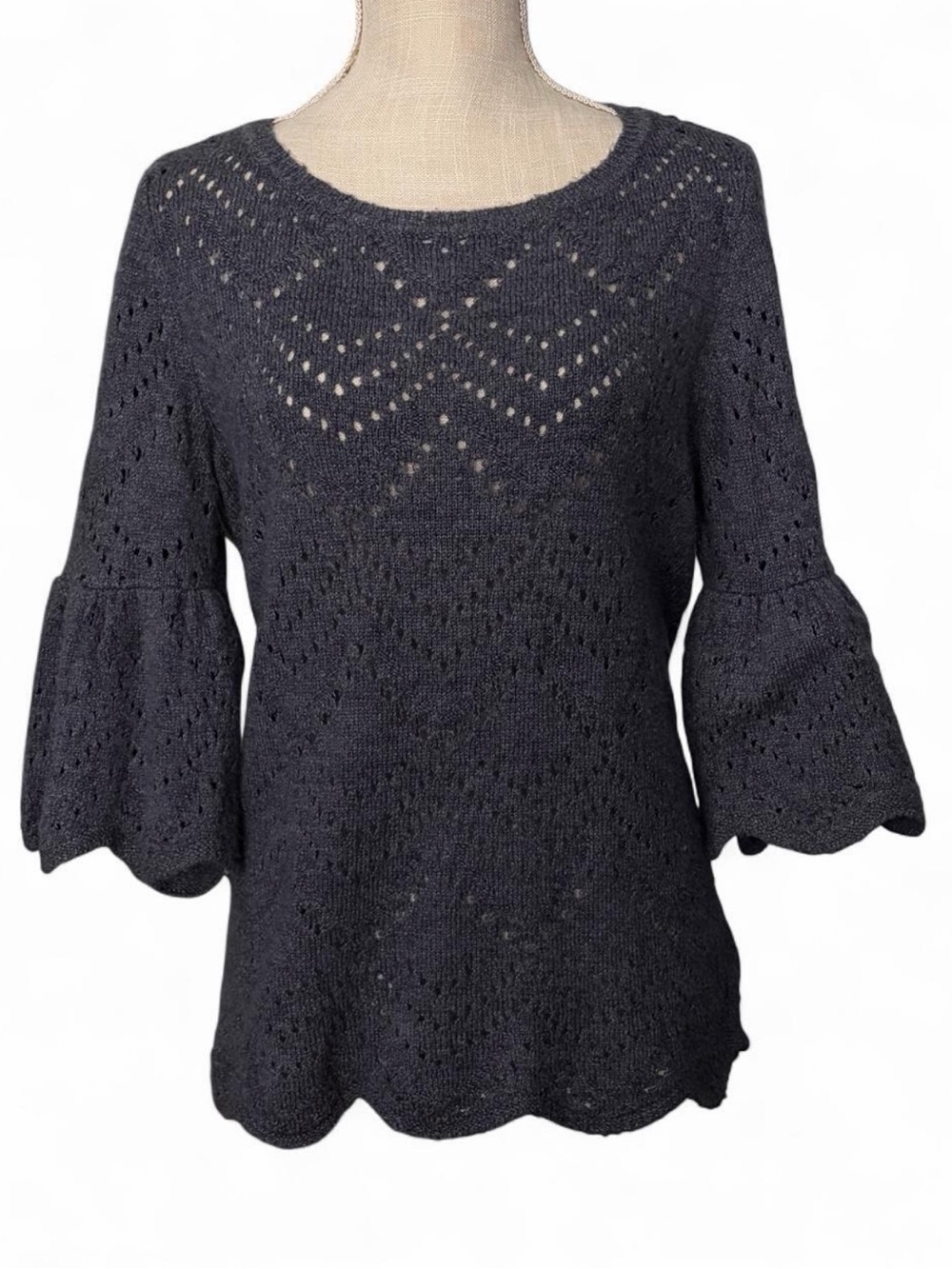 LC Lauren Conrad Gray Pointelle Bell-Sleeve Scoop Neck Sweater
